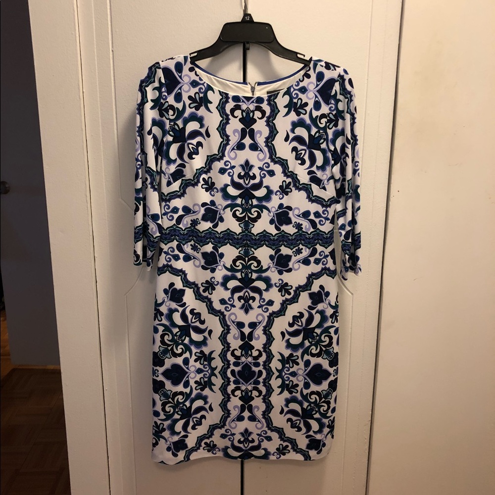 Vince Camuto beautiful dress